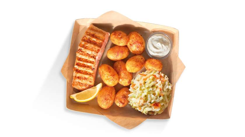 Grilled Salmon Dinner Set