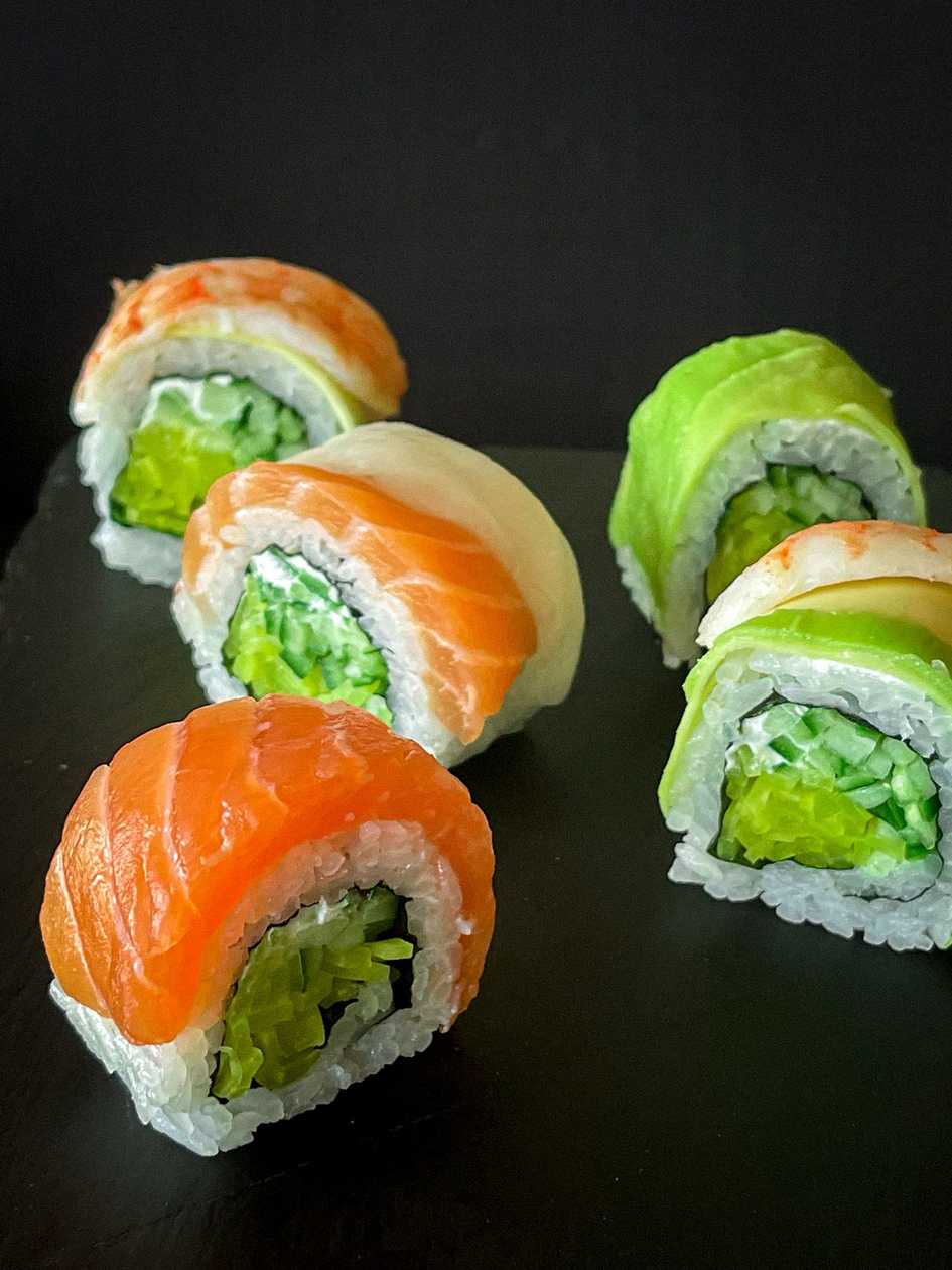 Uramaki Rainbow Maki