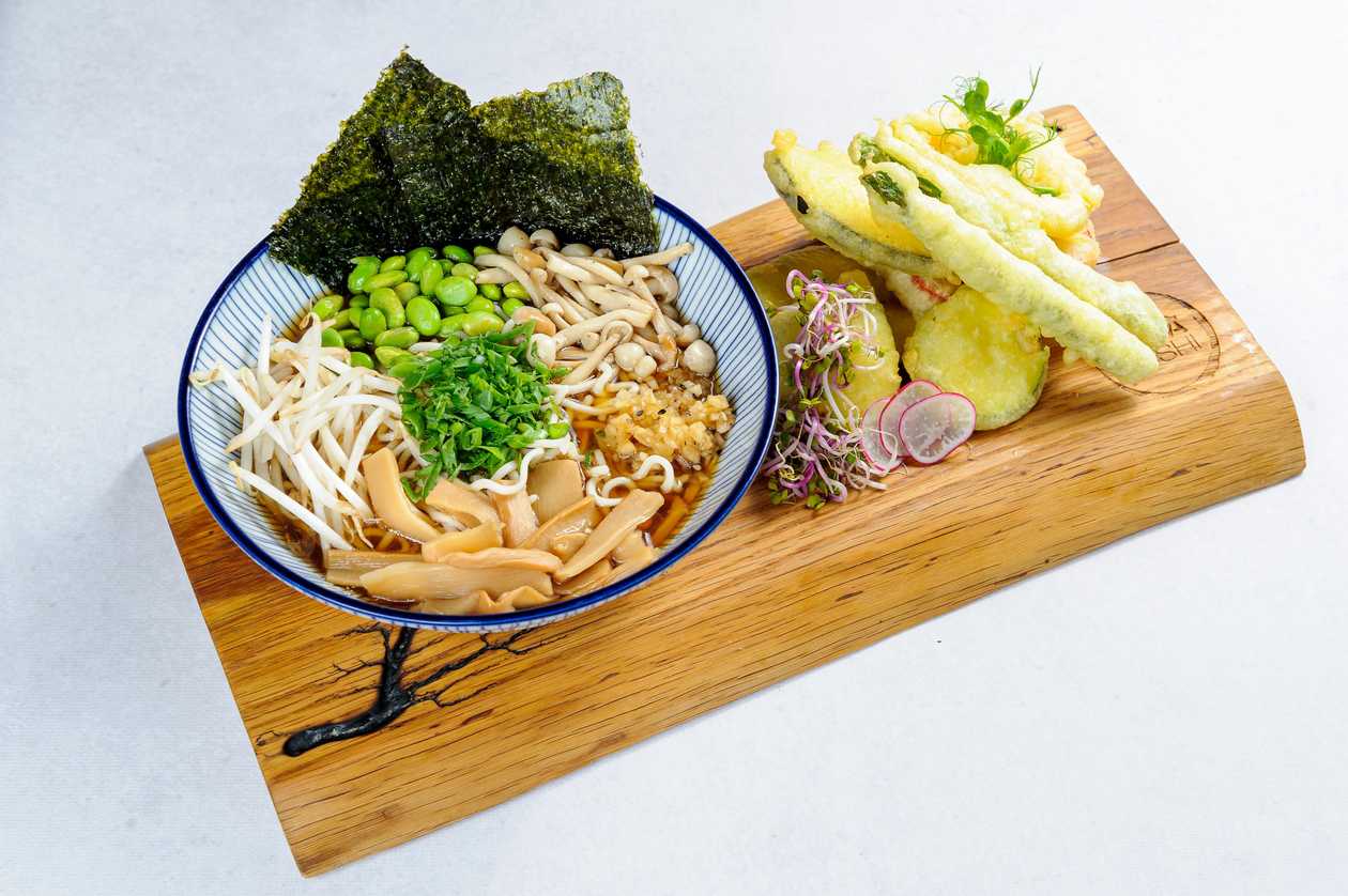 Ramen with Vegetables in Tempura