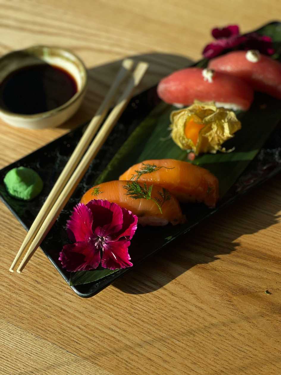 Nigiri Marinated Salmon Grawadlax