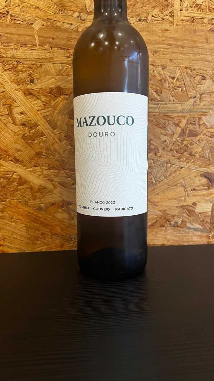 vinho branco douro garrafa