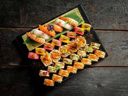 Gourmet Mix (38 PCS)