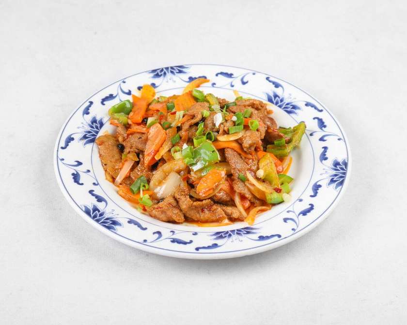 Thai sStyle Beef on Hot Cast Iron