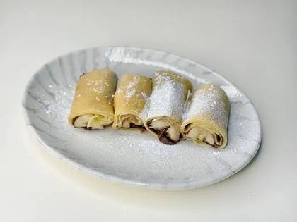 Pancakes with Banana and Nutella