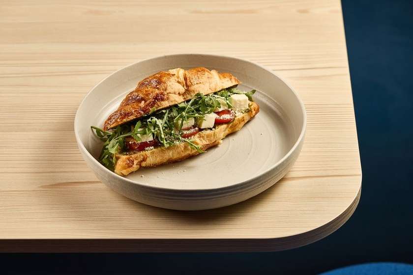 Caprese Croissant