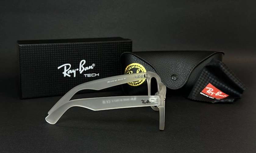 Ray-Ban sunglasses (4205)