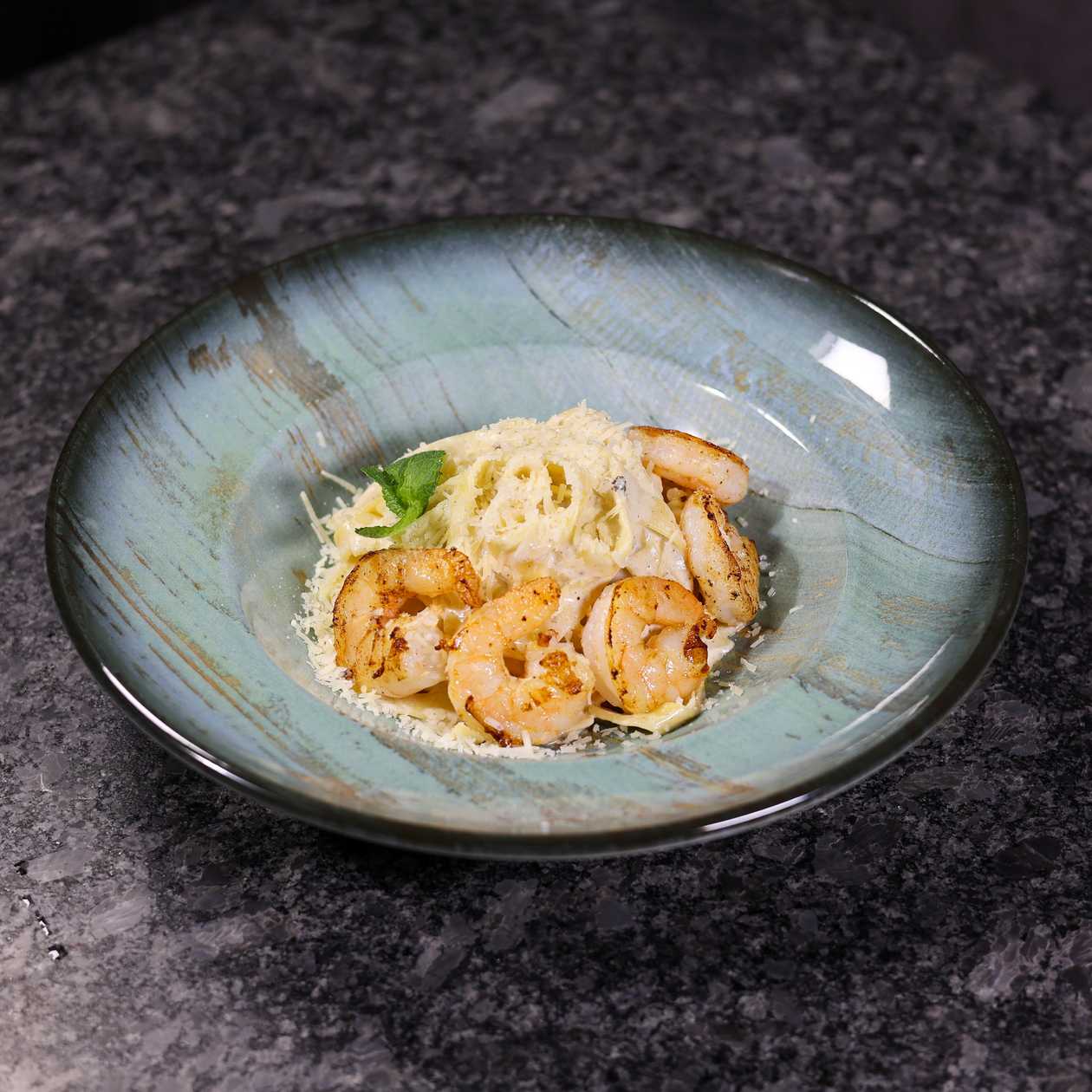 FETTUCCINE WITH SHRIMP