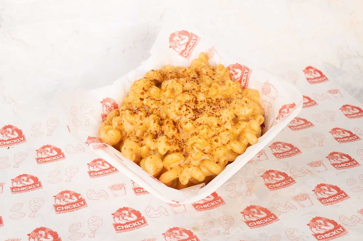 Classic Creamy Mac & Cheese