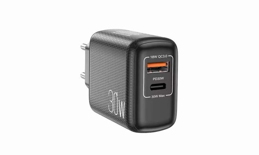 USB Charger 30W Power Quick Charge 3.0 Black