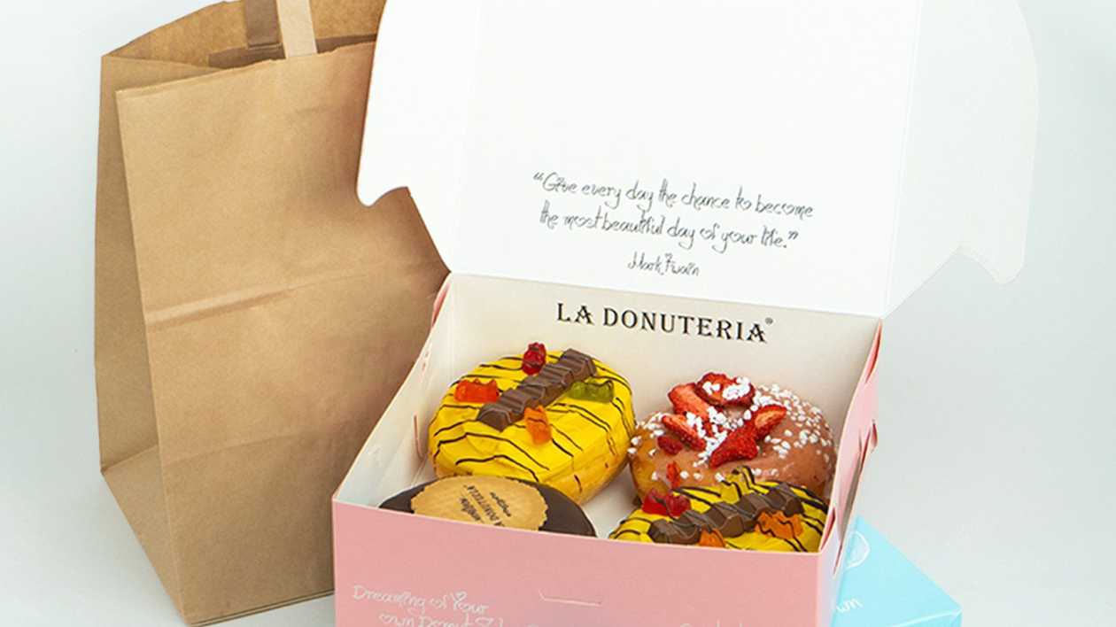 Signature Donuts Box (10pcs)