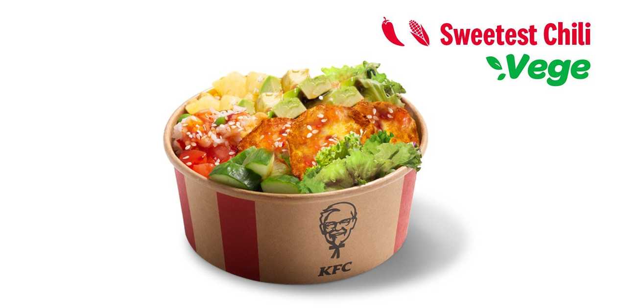 Sweetest Chilli Vege Poke Bowl z halloumi i ryżem