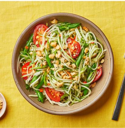 Traditional Thai Papaya Salad