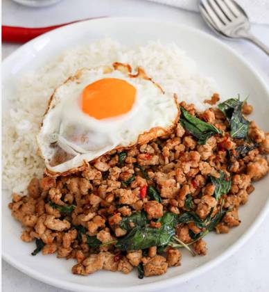 Kae Phad Kra Prow