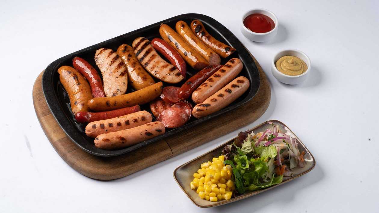 Grilled sausage platter