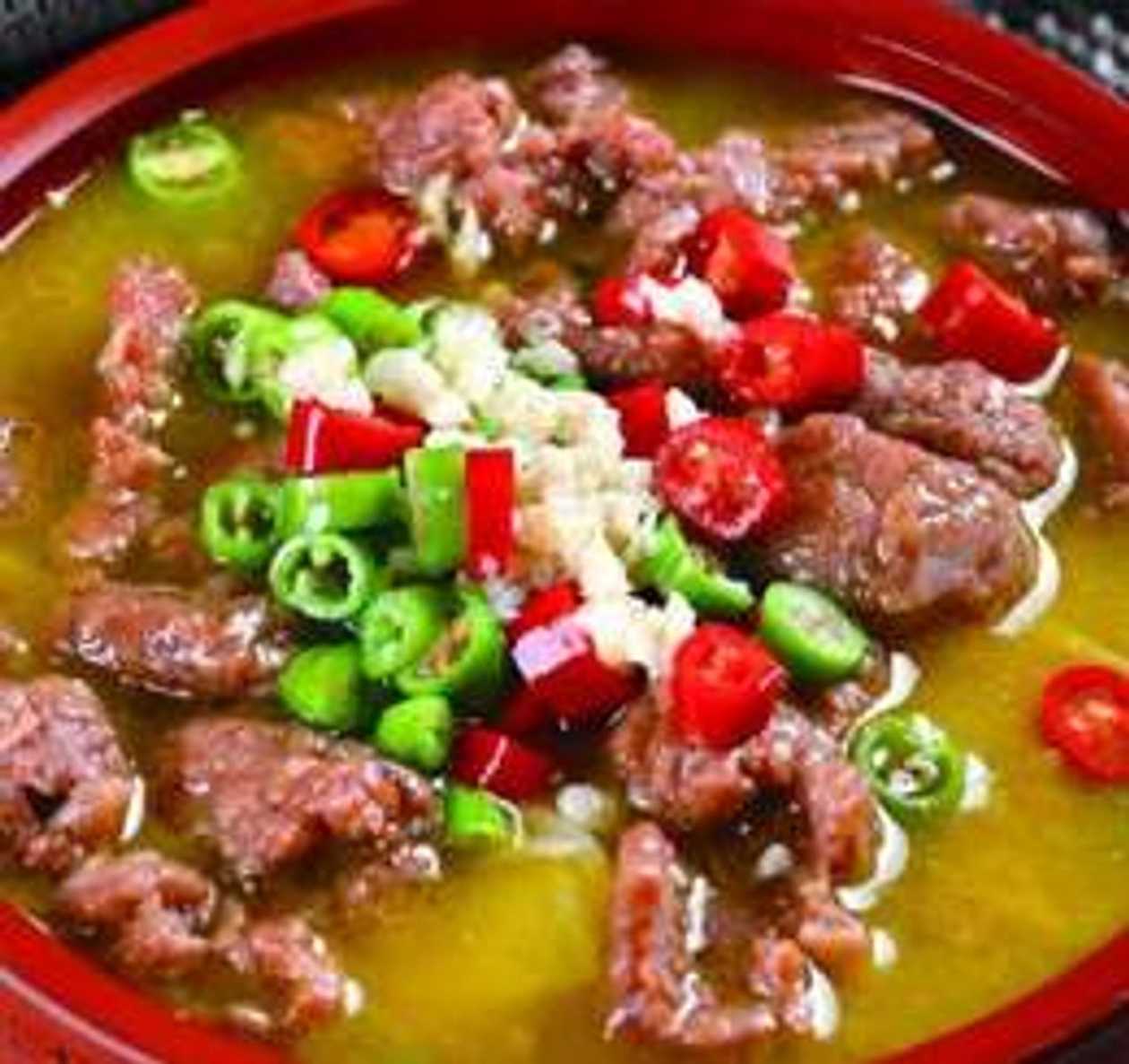 Spicy beef in sour sauce