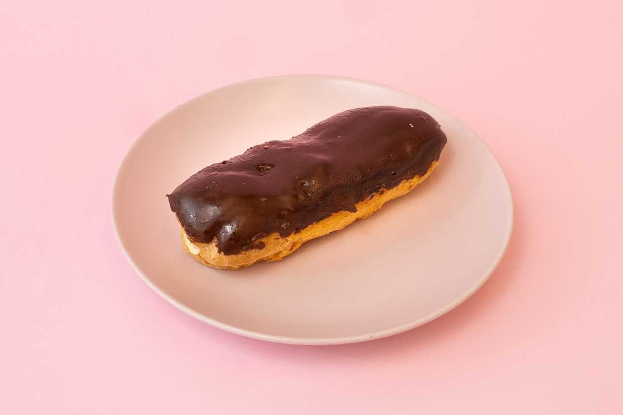 Chocolate Éclair