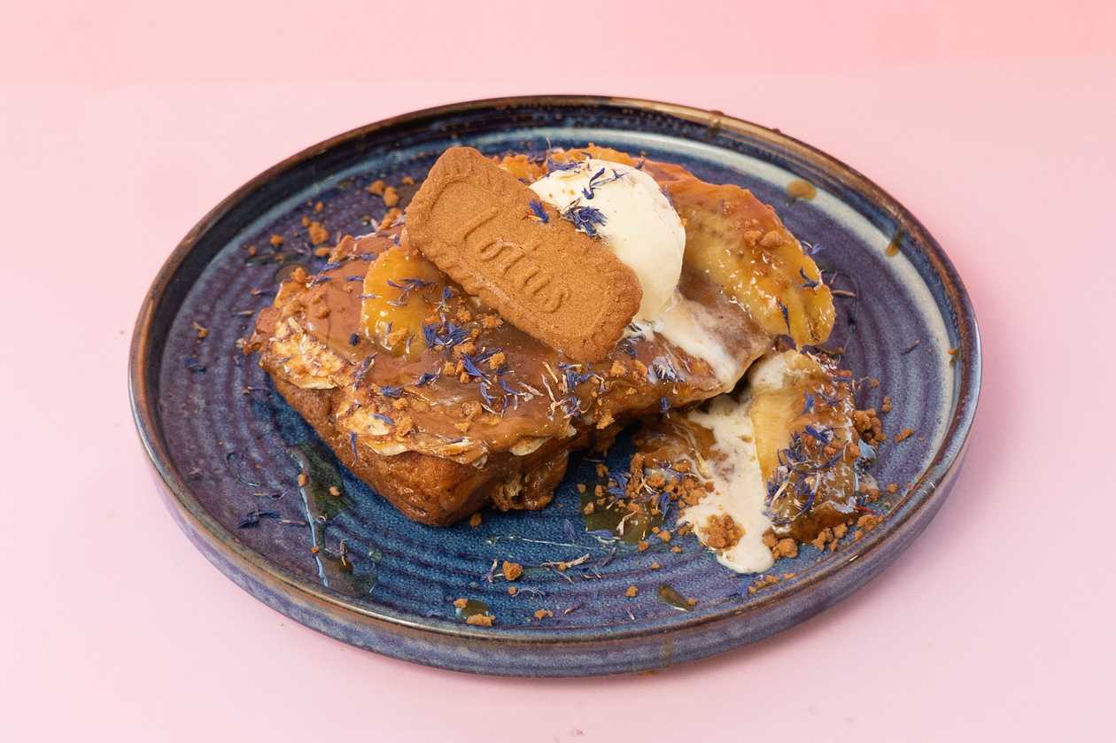 Caramelized Banana and Biscoff French Toast