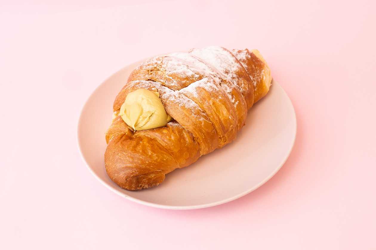 Pistachio Croissant