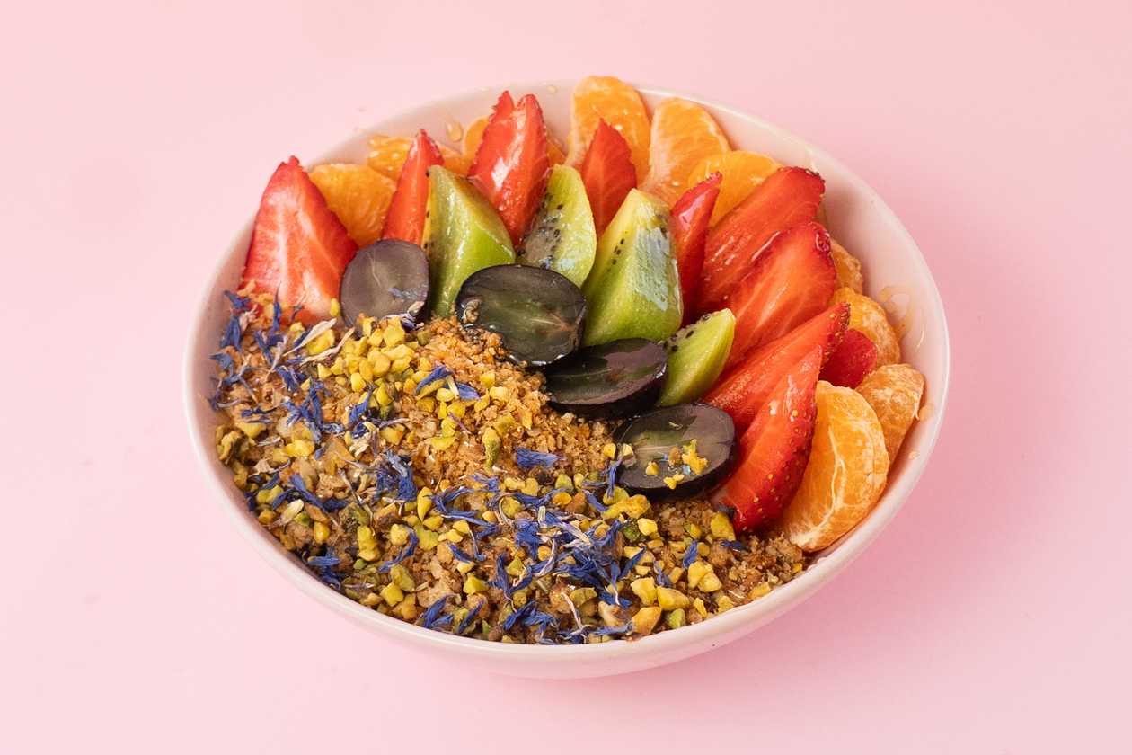 Sweet & Crunchy Granola Bowl