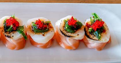 Gunkan Salmon, Grilled Scallop, Wakame, and Tobiko