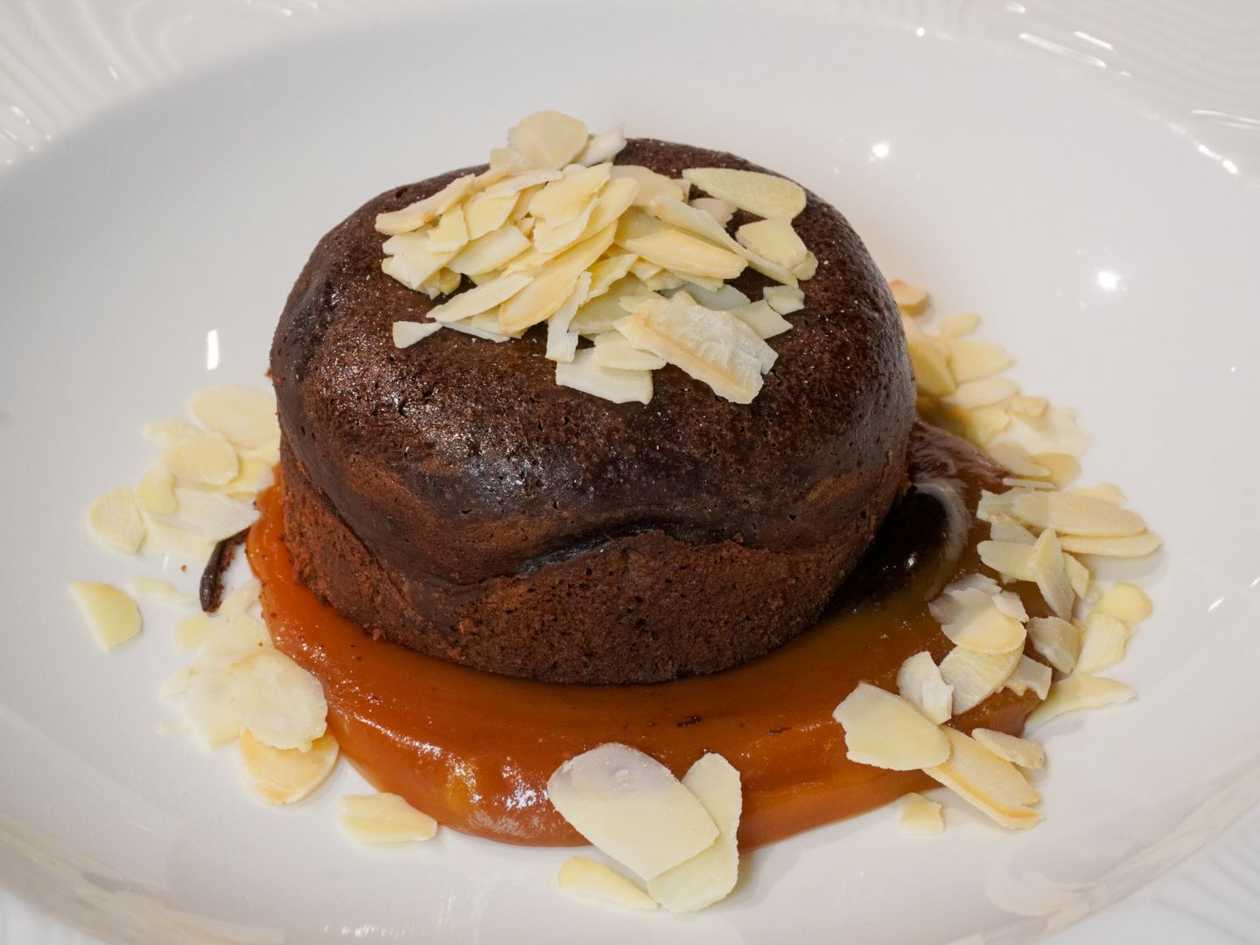 Fondant with salted caramel