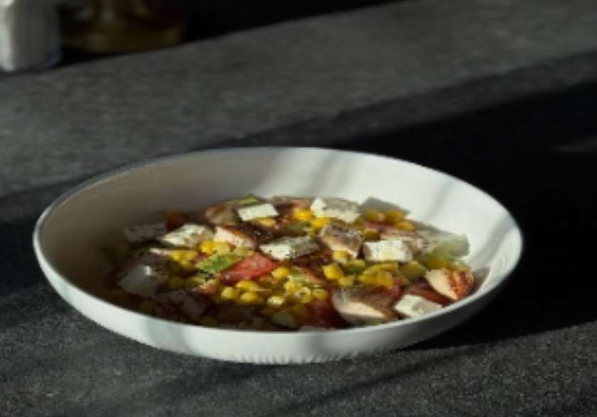Avokado Və Mısır Salatı