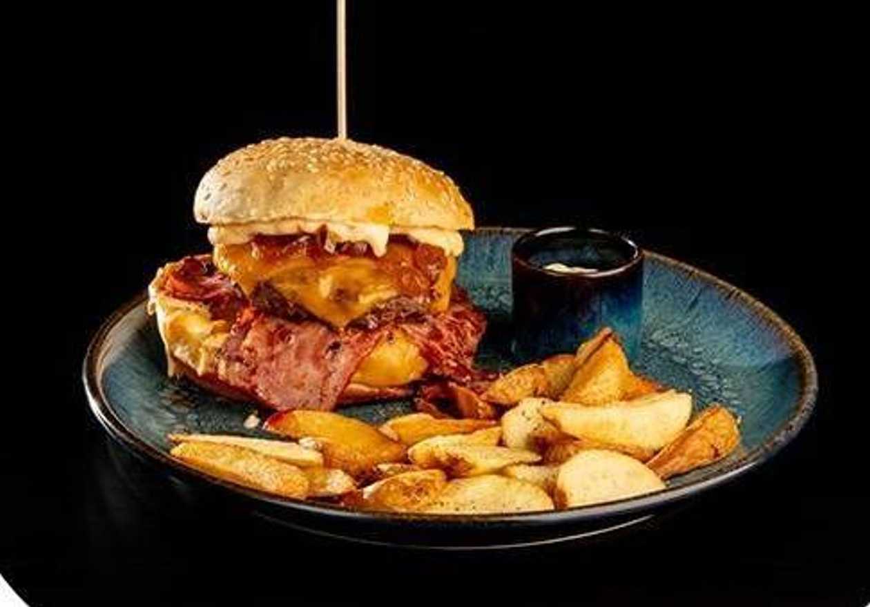 Double Bacon CheeseBurguer