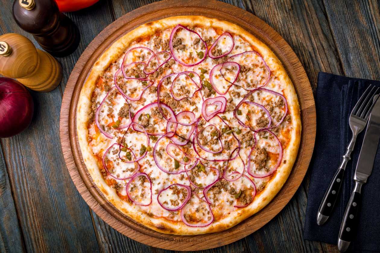 Tuna pizza 33cm
