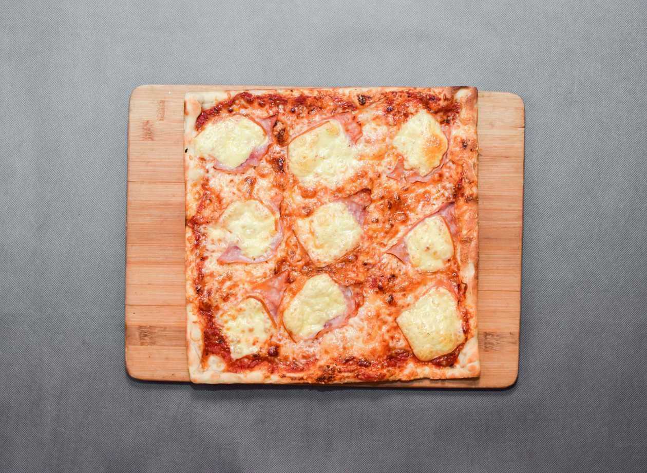 Pizza Cardinal