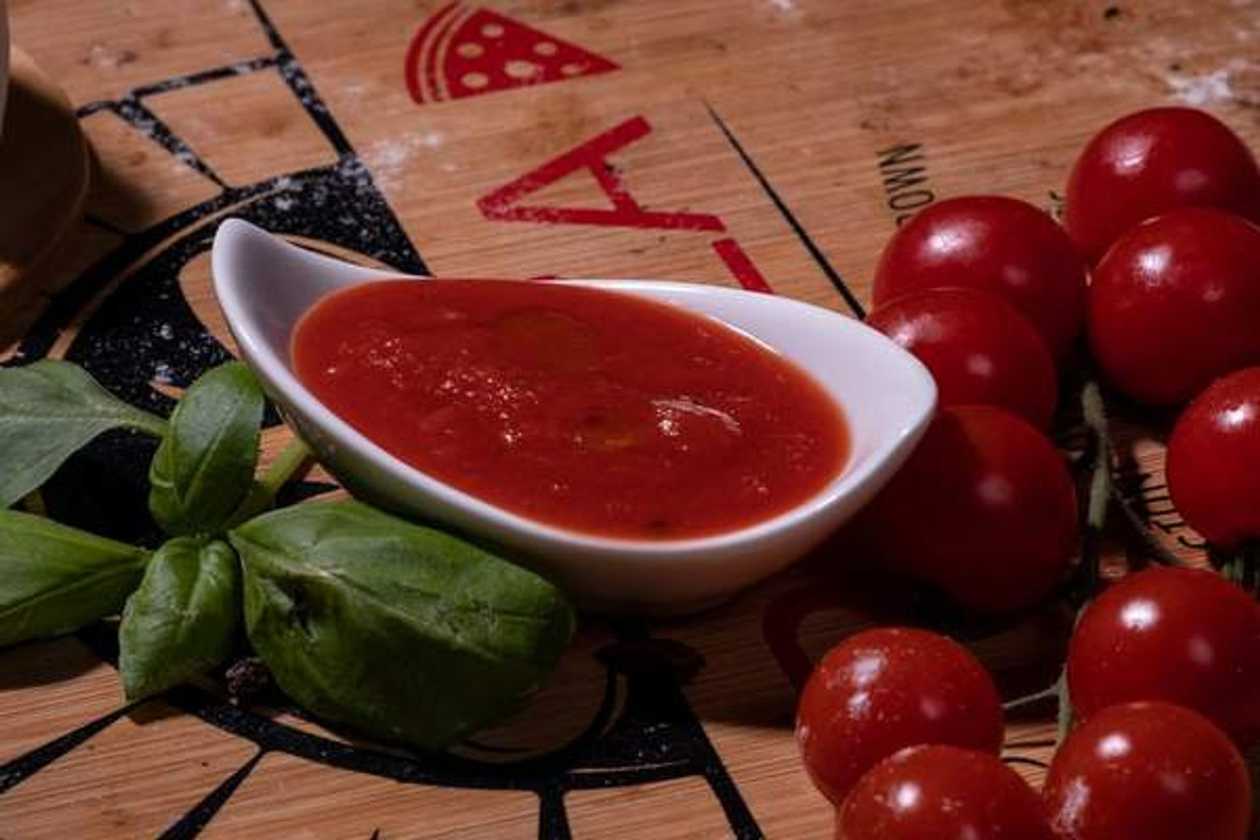 Sos Rosu Picant 80g