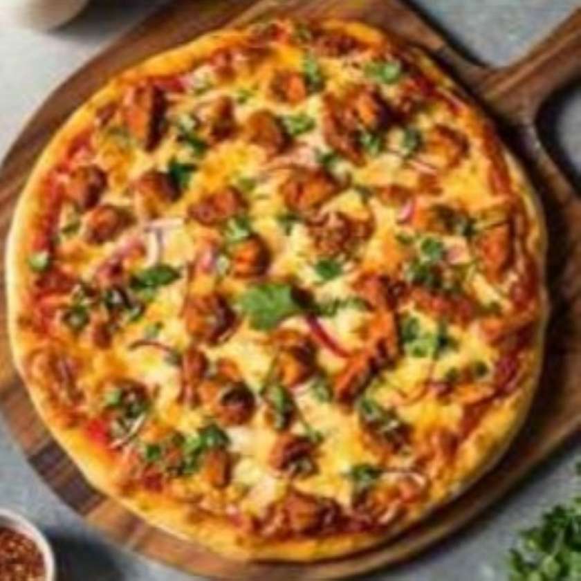 Chicken Tikka Pizza