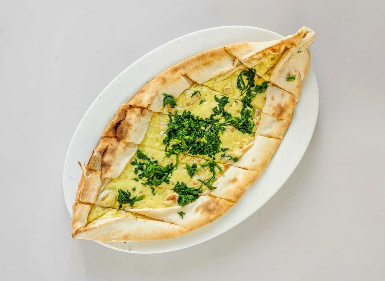 Pide with spinach