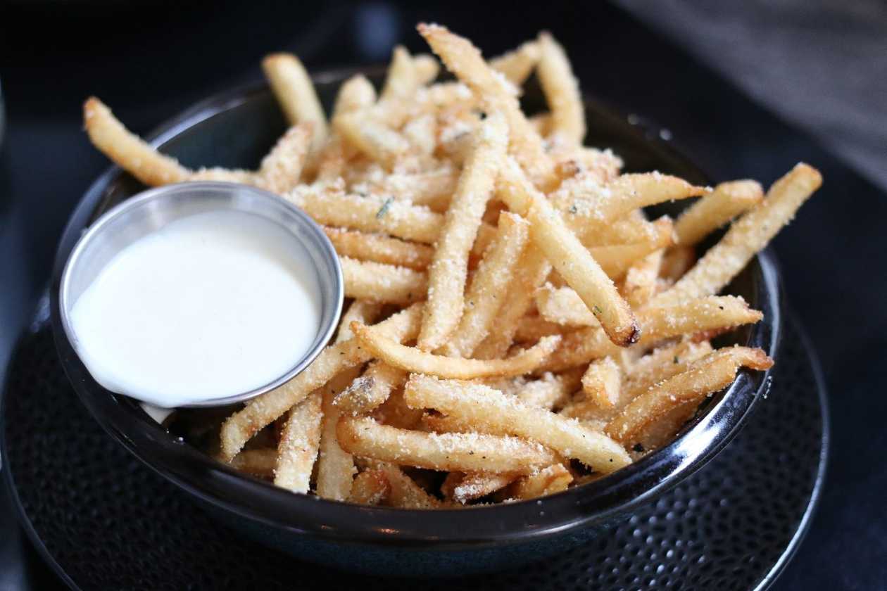 French fries with truffle sauce