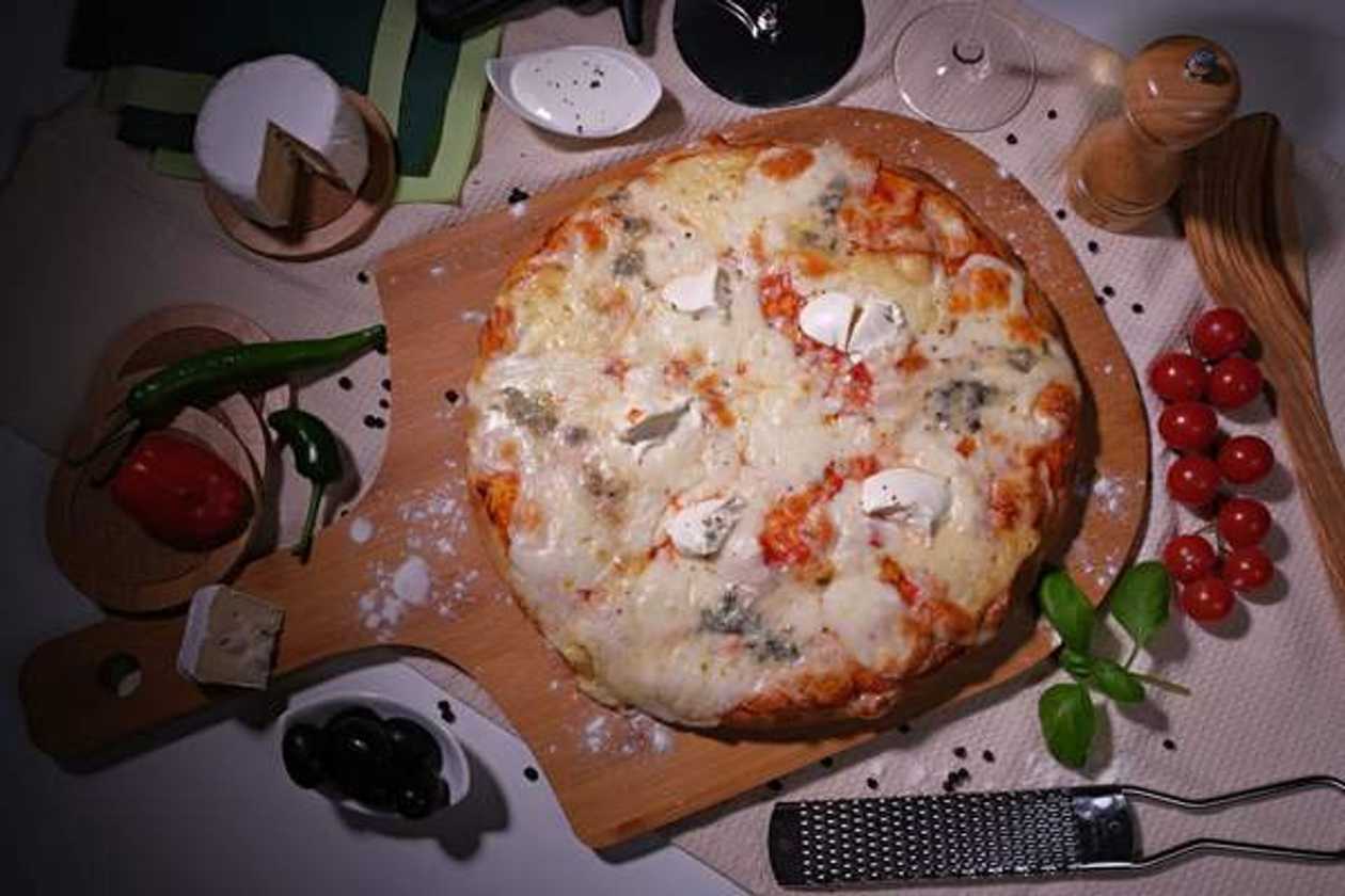 Pizza Quattro Formaggi Family Ø52cm