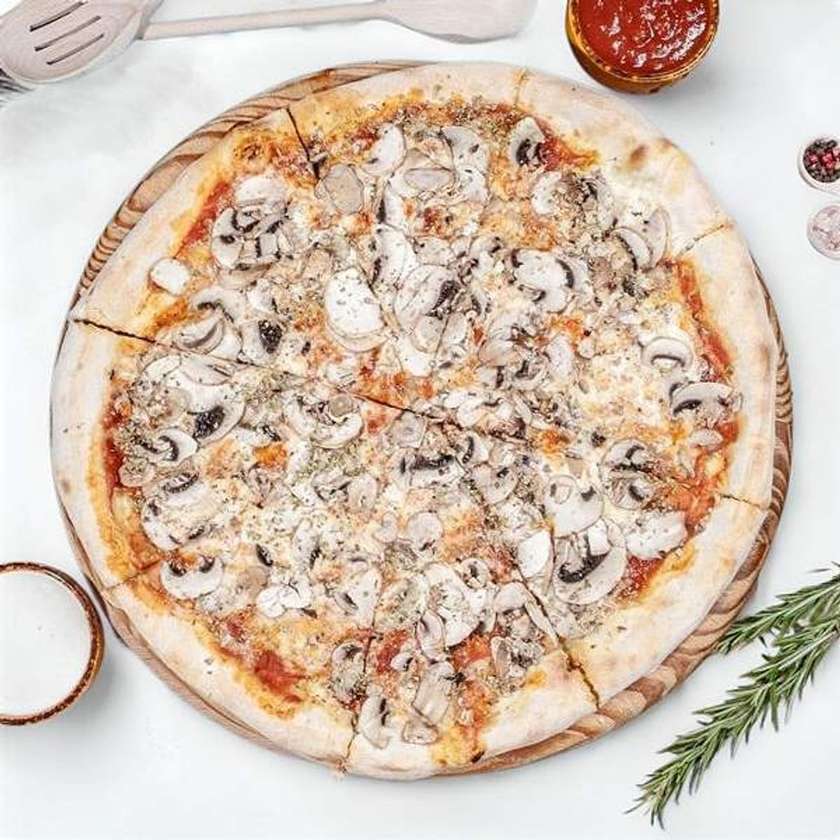 Pizza Funghi