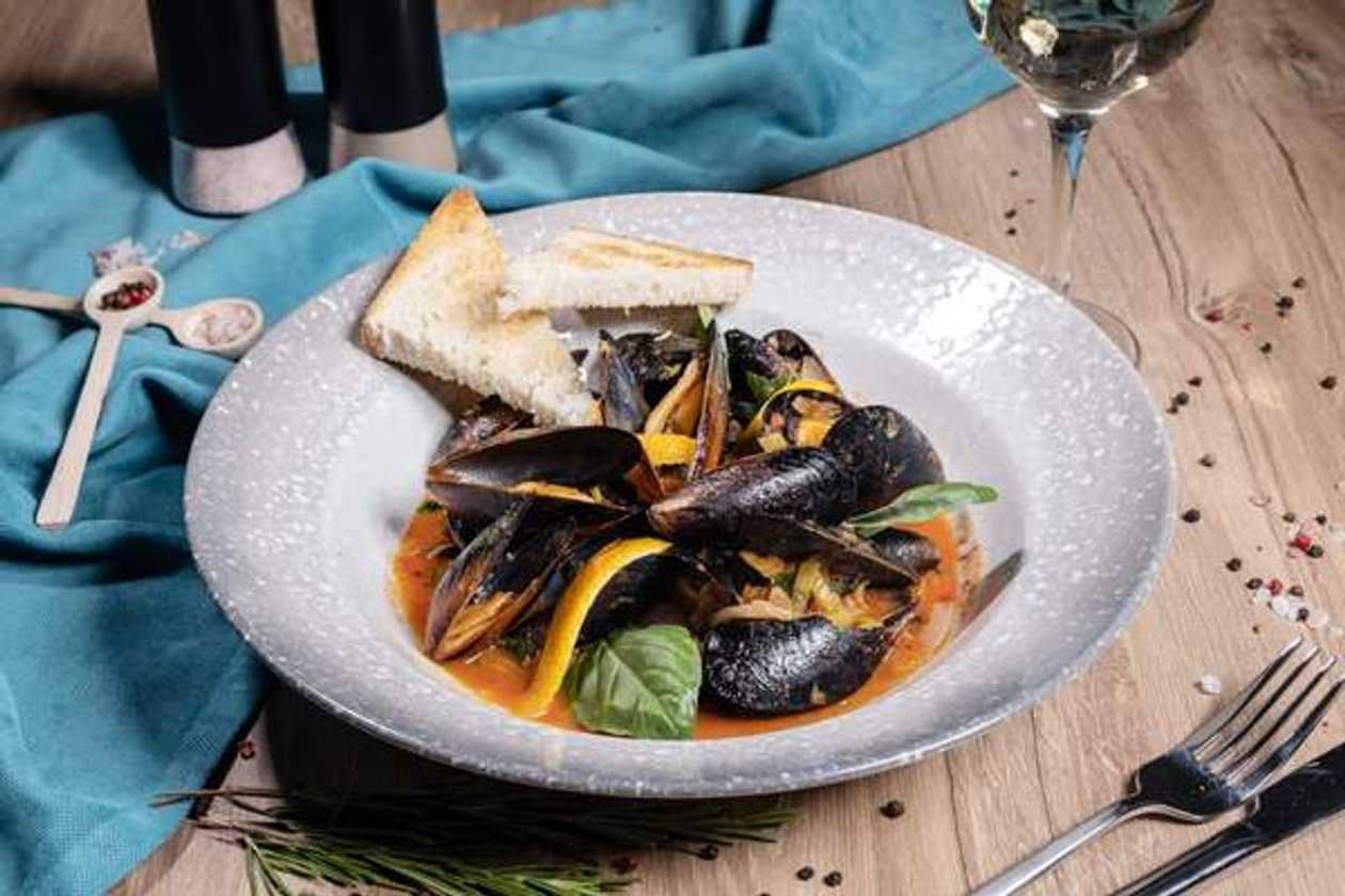 Mussels Marinara