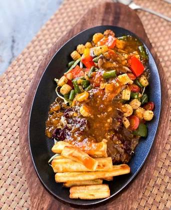 Vegetables & Tofu Sizzler