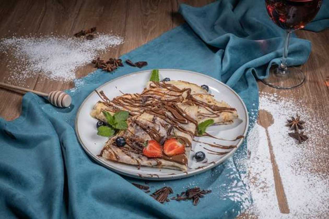 Pancakes with Nutella