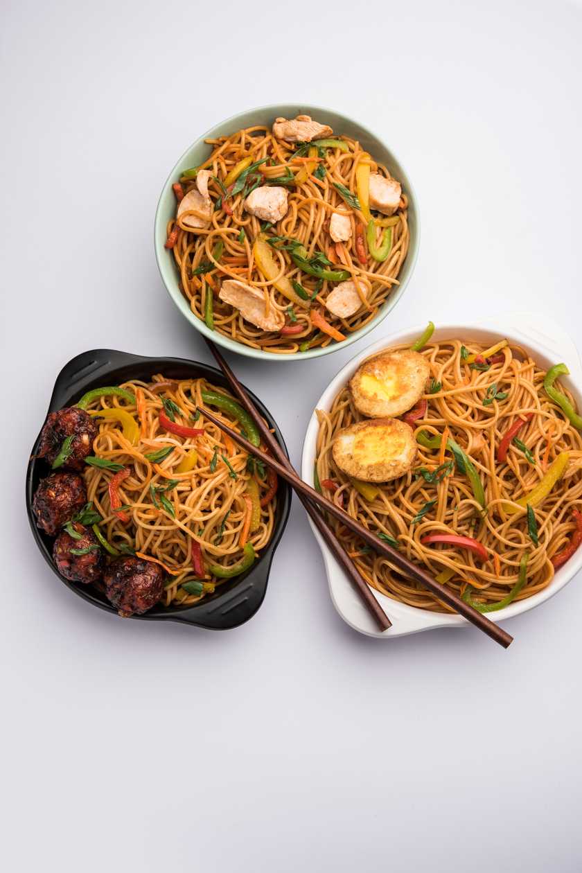 Non Vegetarian Noodles with Chilli & Basil