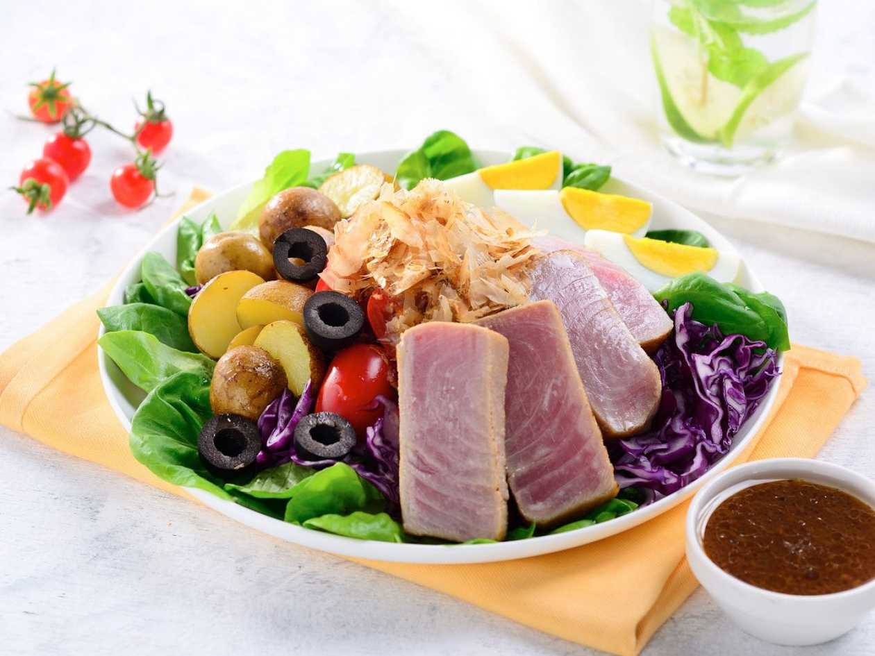 Aburi Maguro Salad (Rare)