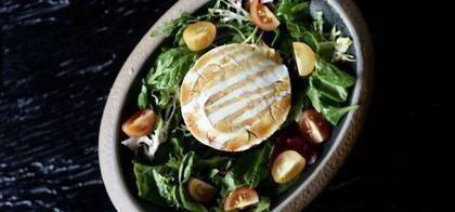 Avocado salad with goat cheese mousse