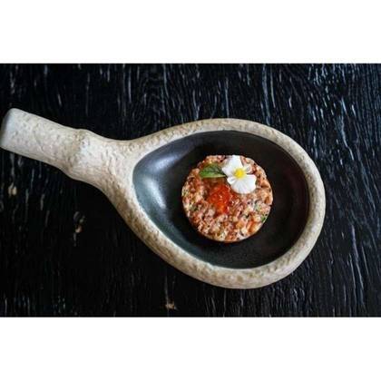 Japanese style salmon tartare