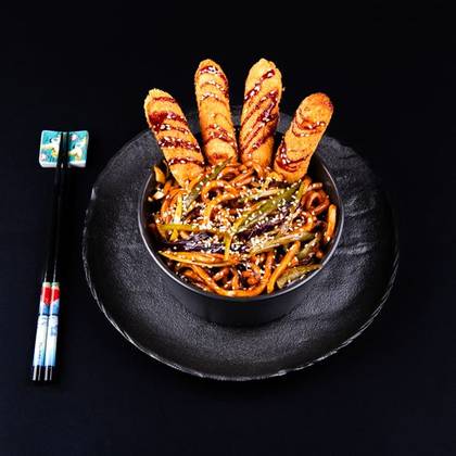 Noodles with crispy shrimp