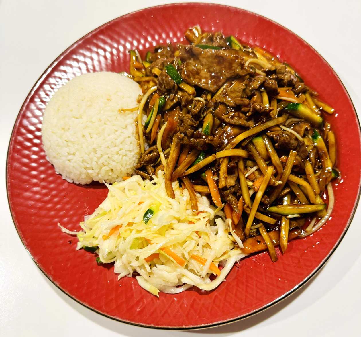 9. Jautiena su bambukais ir “Xiang gu” grybais	21