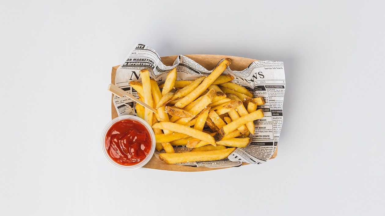 Crispy Fries + Sauce
