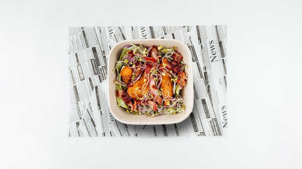 Dedinka Salad with Chicken Strips