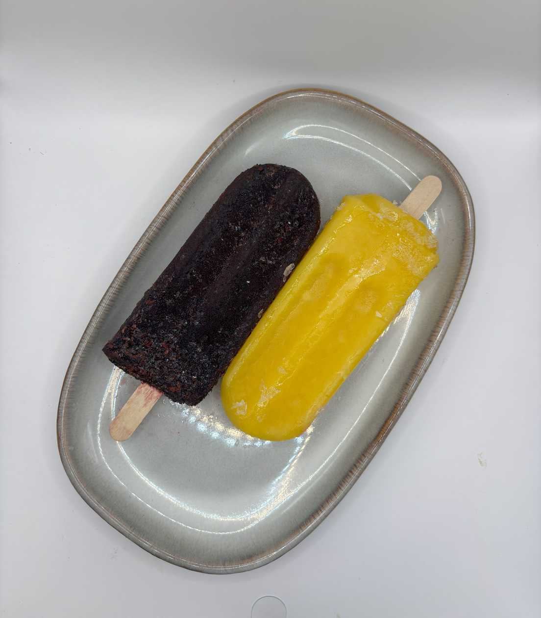 Mango popsicle