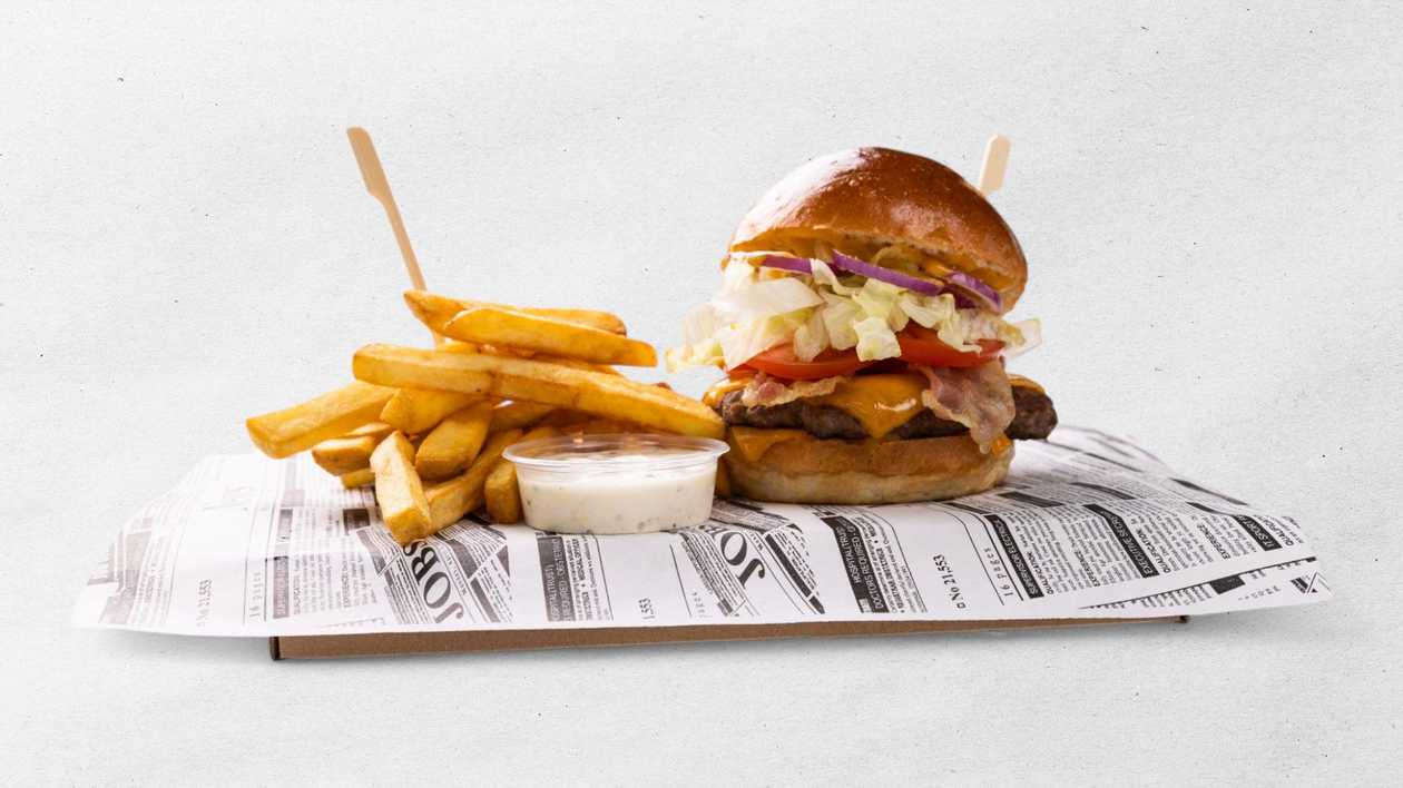 COMBO: ŠMAK burger + fries + sauce