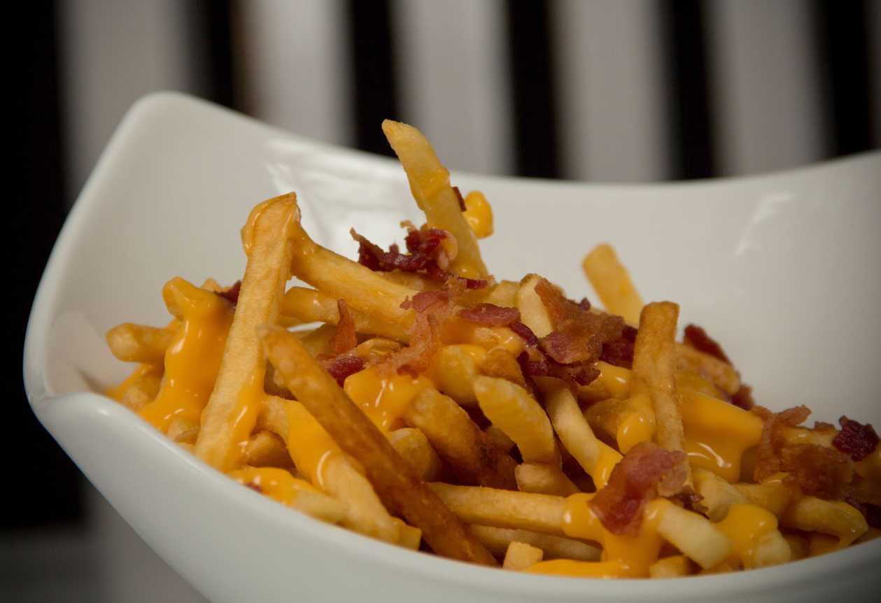 French fries with cheddar and crispy bacon