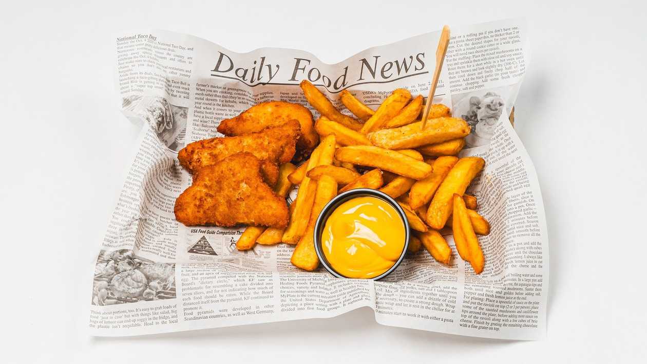 Chicken Strips + Belgian Fries + Sauce